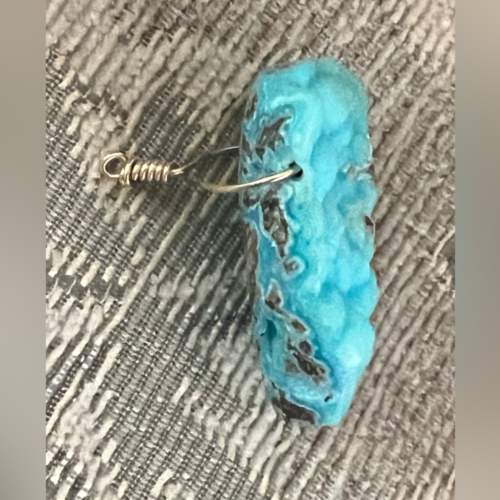 One Huge solid Turquoise pendant - Picture 4 of 7